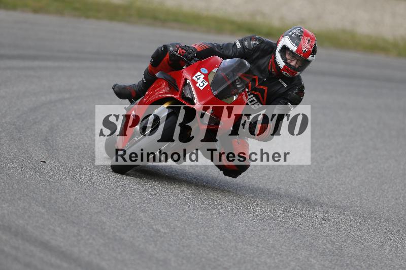 /19 26.05.2025 FREERIDE Training ADR/Gruppe M/45